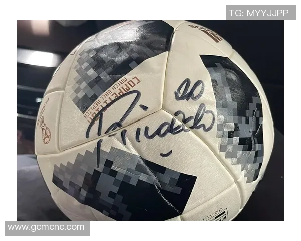 踢烂足球的球星们：从激情四射到破坏力十足的足球狂人故事